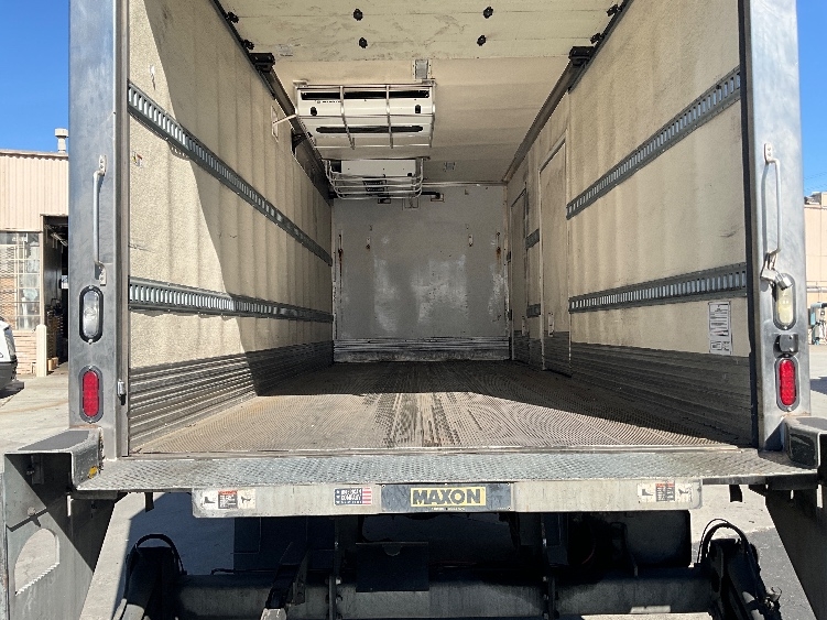 2018 Hino 338 in West Sacramento, CA — photo 10