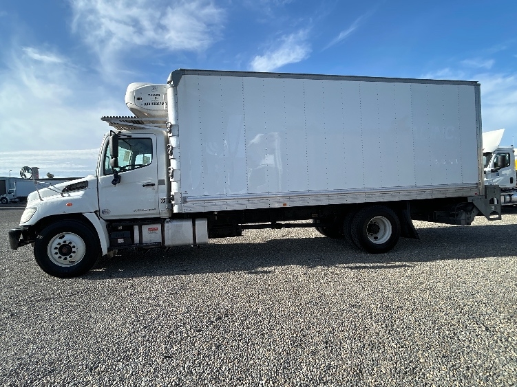 2018 Hino 338 in West Sacramento, CA — photo 4