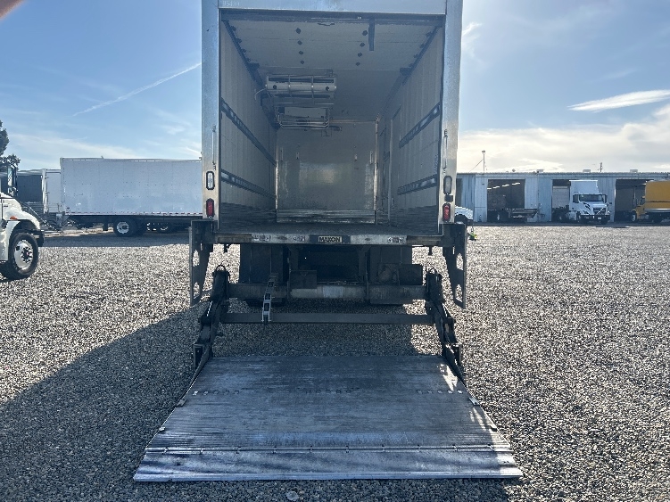 2018 Hino 338 in West Sacramento, CA — photo 9