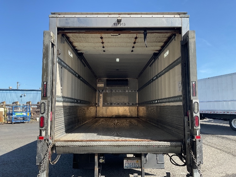 2018 Hino 338 in Tacoma, WA — photo 8