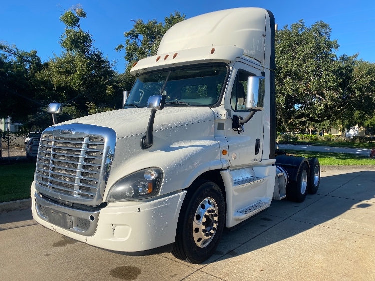 2018 Freightliner in Ocala, FL — photo 3