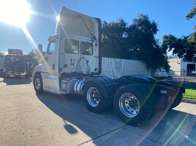 2018 Freightliner in Ocala, FL — photo 5