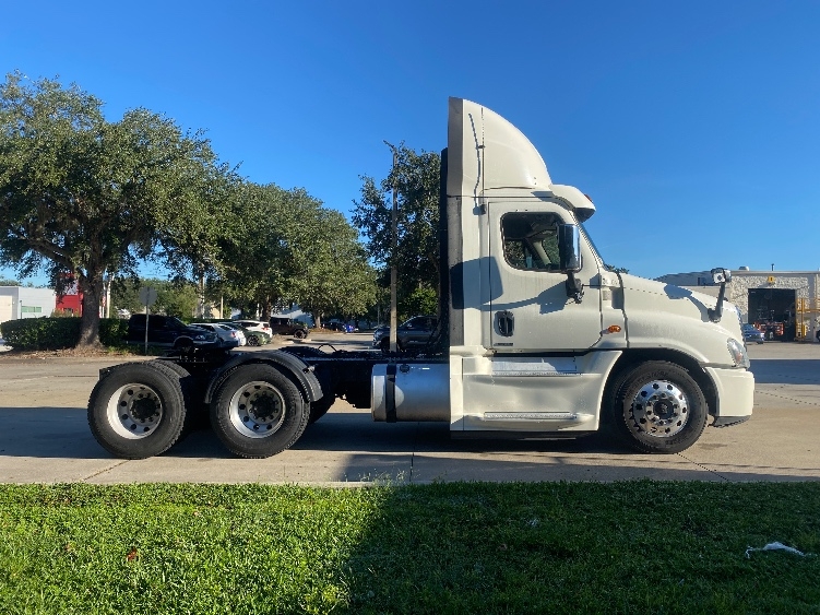 2018 Freightliner in Ocala, FL — photo 8