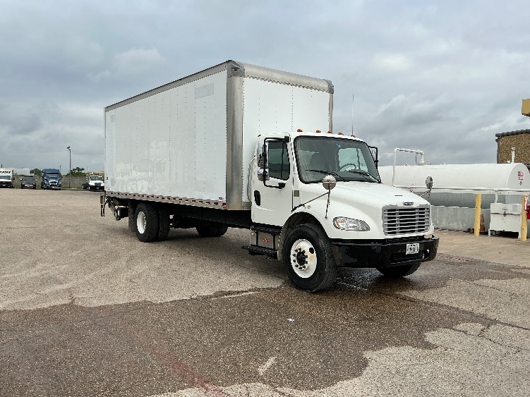 2018 Freightliner eM2 in Dallas, TX