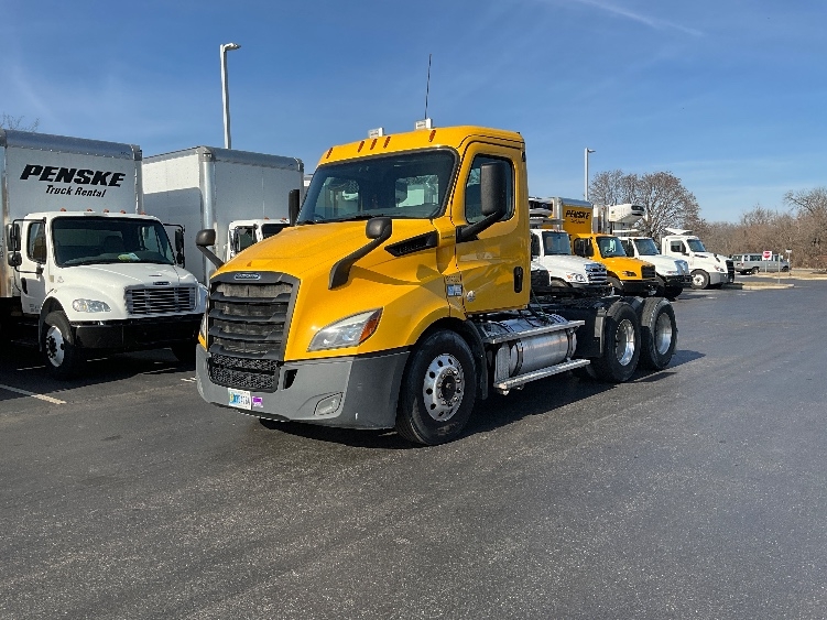 2019 Freightliner Cascadia in Swedesboro, NJ — photo 3