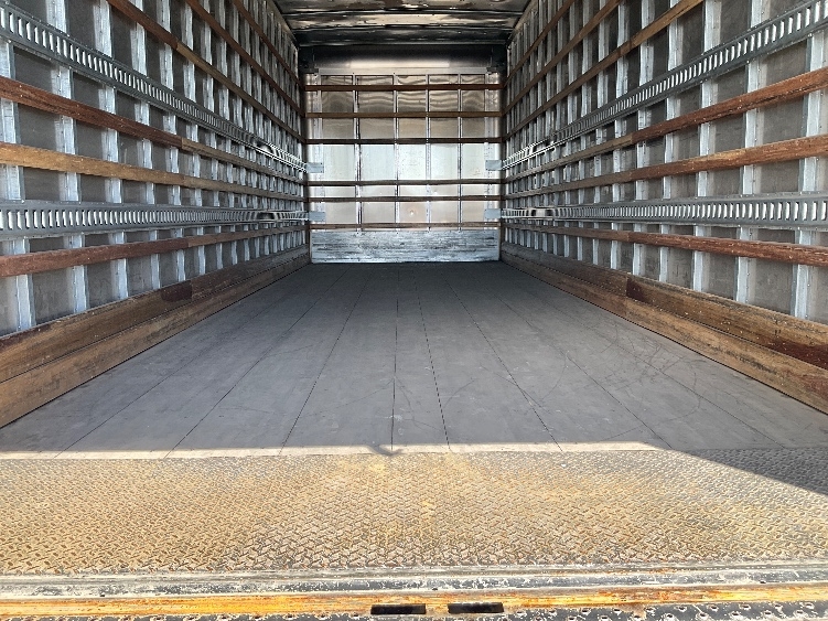 2023 Freightliner eM2 in Colorado Springs, CO — photo 10