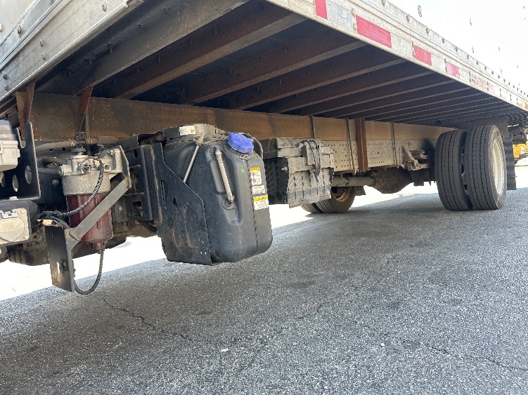 2023 Isuzu NQR in North Bergen, NJ — photo 5