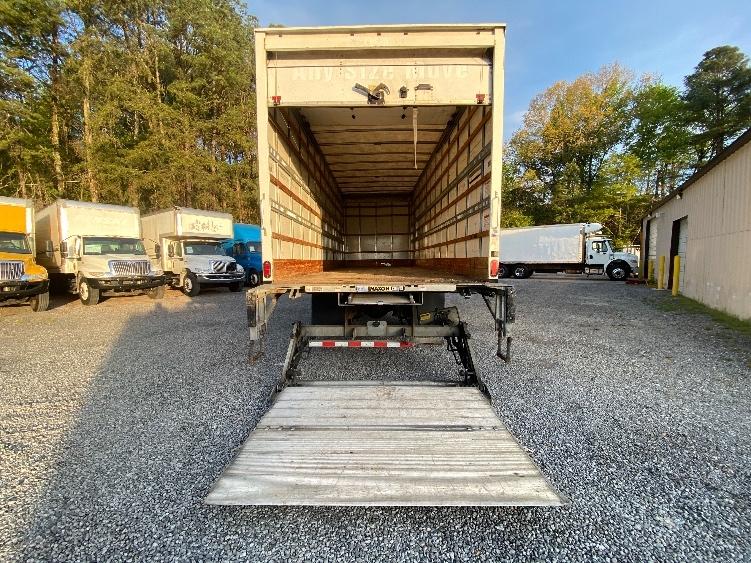 2018 Freightliner M2 106 in Cleveland, TN — photo 9