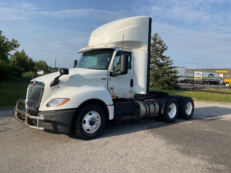 2021 International LT in Rochester, NY — photo 3