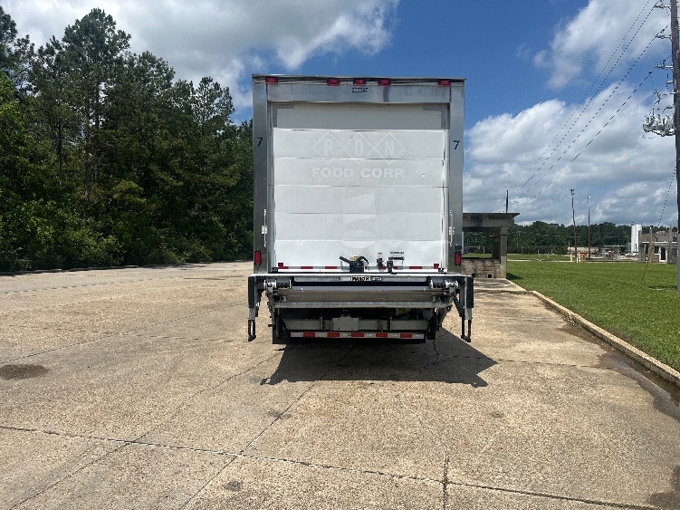 2018 Freightliner eM2 in Hammond, LA — photo 7