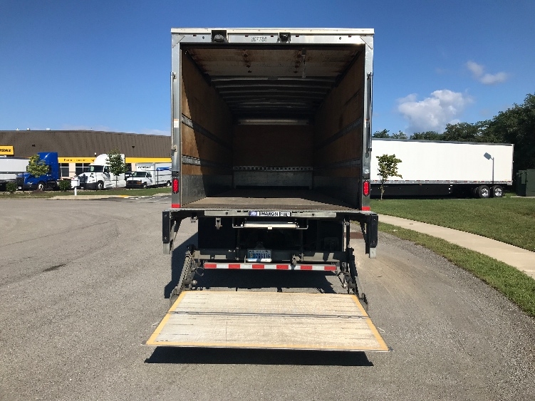 2019 Freightliner M2 106 in Akron, OH — photo 9