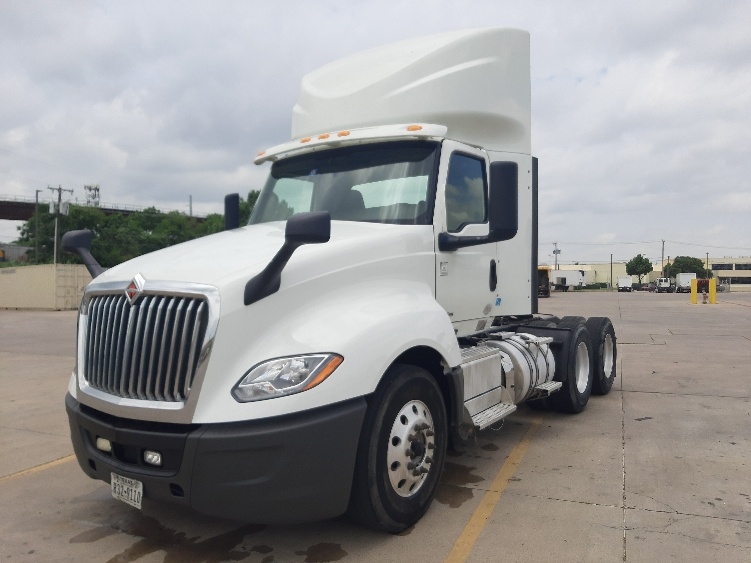 2018 International LT in Fort Worth, TX — photo 3