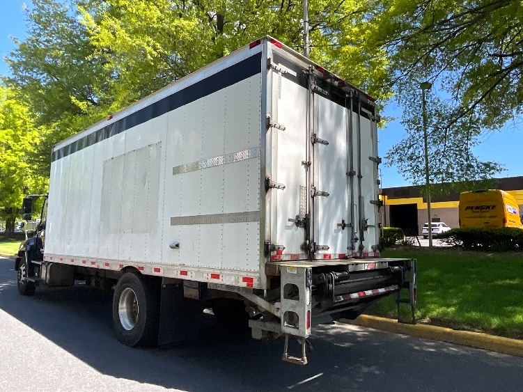 2019 Hino 338 in Reading, PA — photo 6