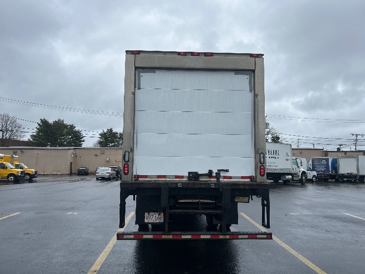 2023 Hino L6 in Braintree, MA — photo 7