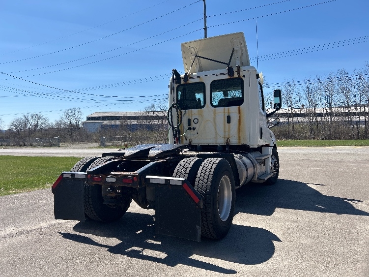 2019 Freightliner Cascadia in Elmira, NY — photo 7