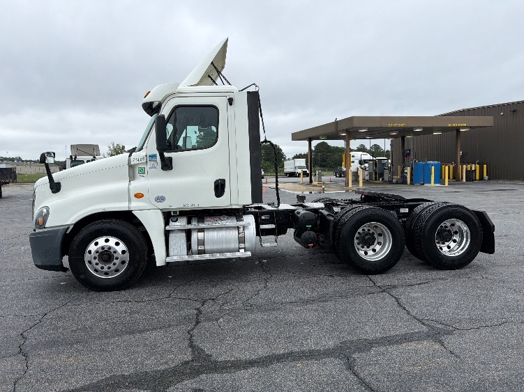 2019 Freightliner Cascadia in Tifton, GA — photo 4