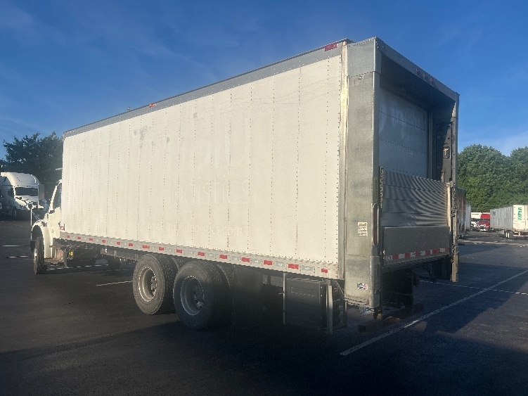 2019 Freightliner eM2 in Louisville, KY — photo 6