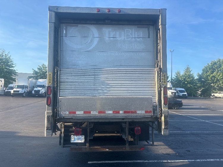 2019 Freightliner eM2 in Louisville, KY — photo 7