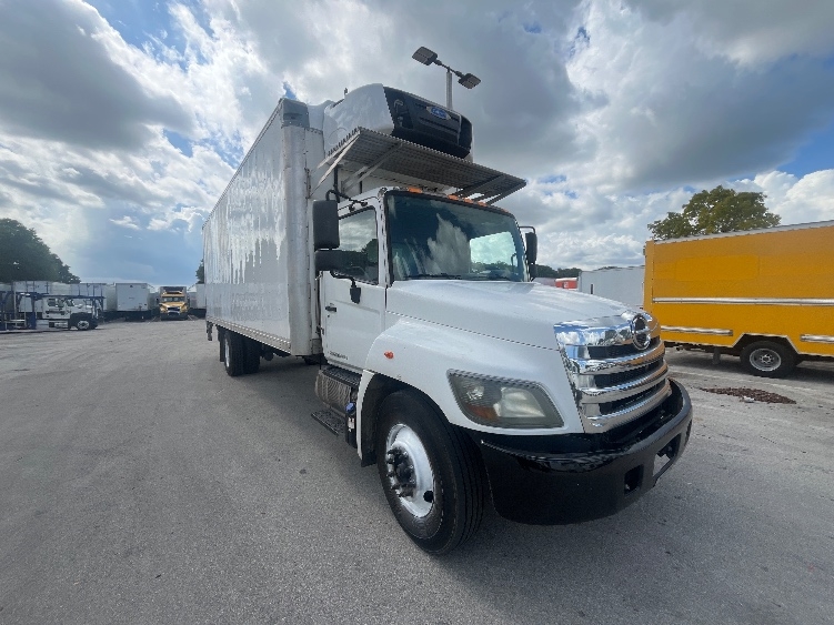 2019 Hino 338