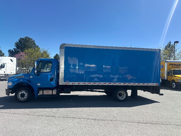 2019 Freightliner M2 106 in Sparks, NV — photo 4