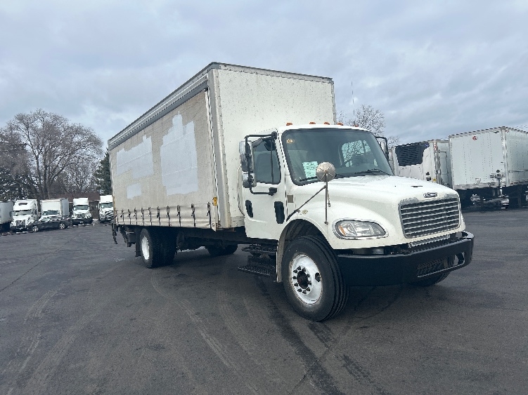 2019 Freightliner M2 106