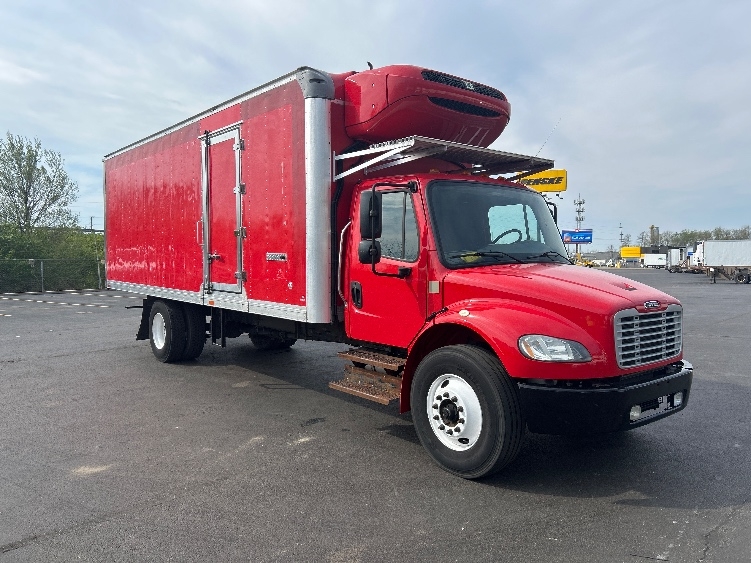 2019 Freightliner M2 106