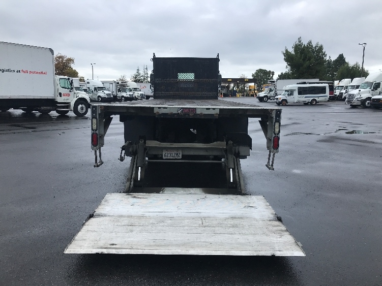 2019 Freightliner M2 106 in West Sacramento, CA — photo 9