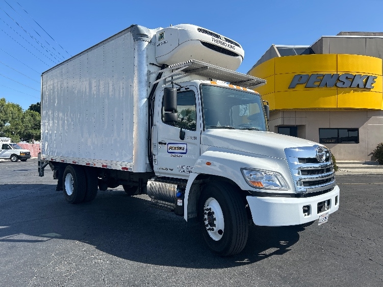 2019 Hino 268