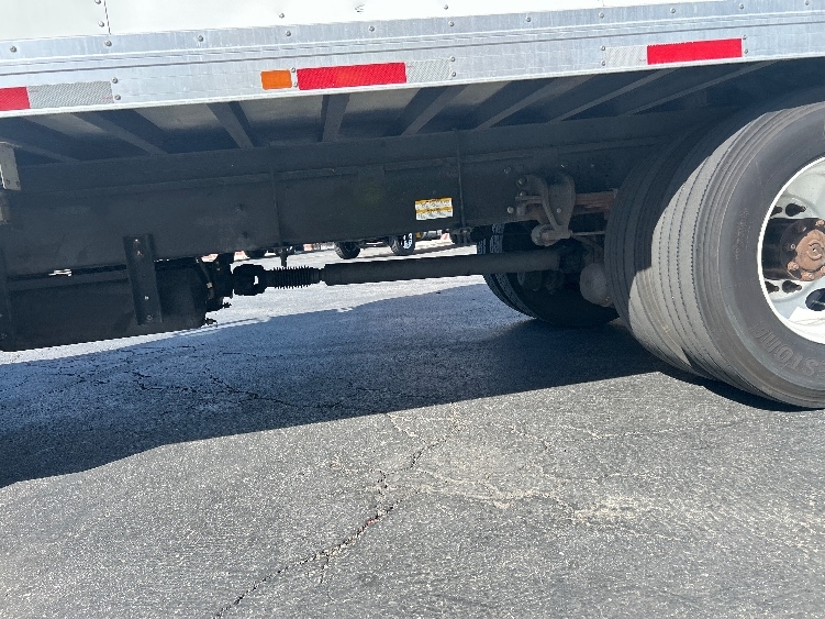 2019 Hino 268 in Torrance, CA — photo 5