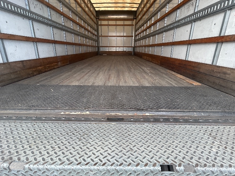 2019 Freightliner eM2 in Torrance, CA — photo 10