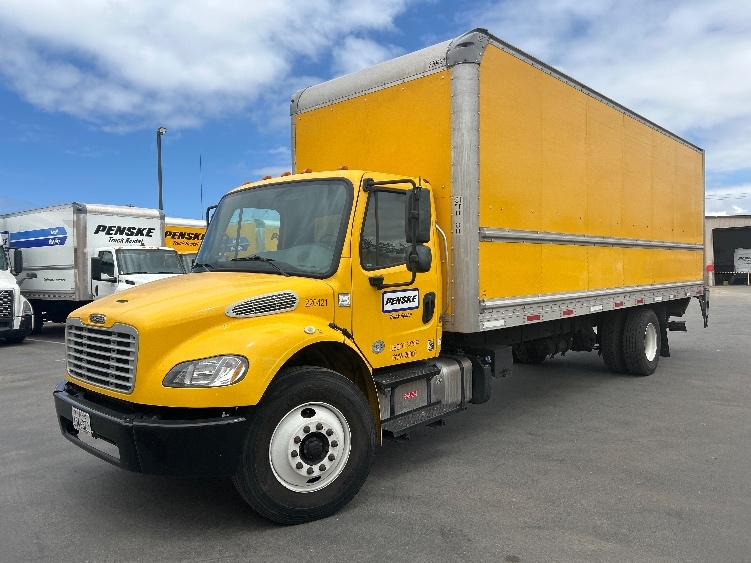2019 Freightliner eM2 in Torrance, CA — photo 3