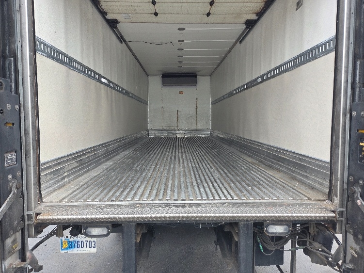 2019 Freightliner eM2 in Kent, WA — photo 10