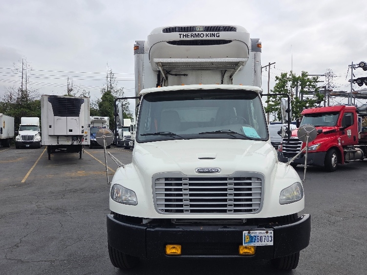 2019 Freightliner eM2 in Kent, WA — photo 2