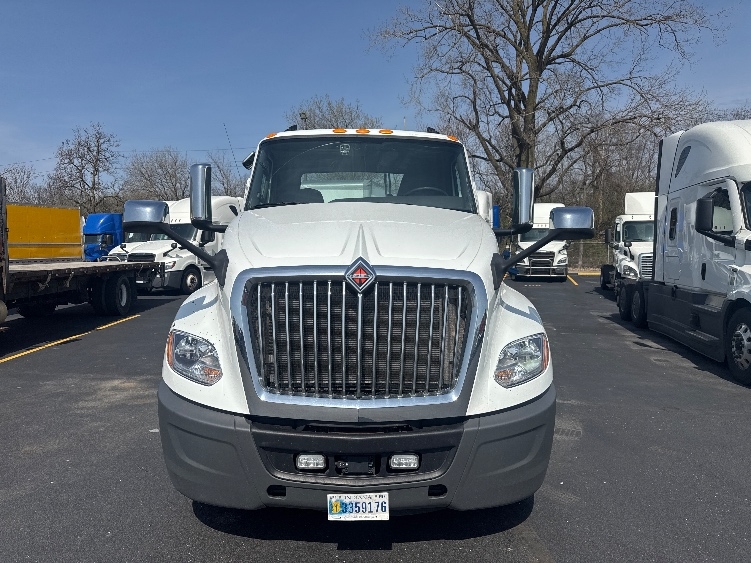 2019 International LT in Indianapolis, IN — photo 2