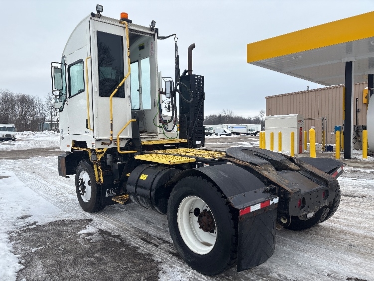 2022 Autocar in Kalamazoo, MI — photo 5