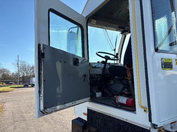 2022 Autocar in Kalamazoo, MI — photo 9