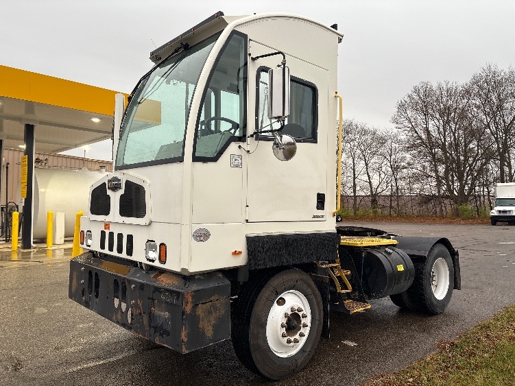 2022 Autocar in Kalamazoo, MI — photo 3