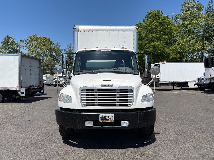 2019 Freightliner eM2 in Capitol Heights, MD — photo 2