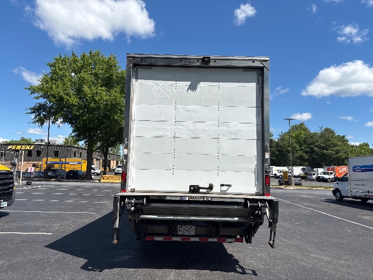 2019 Freightliner eM2 in Capitol Heights, MD — photo 7