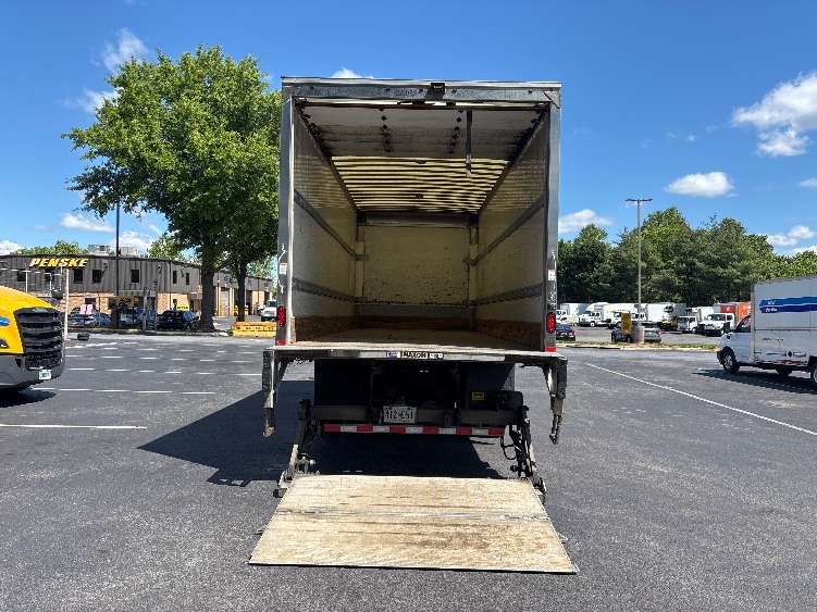 2019 Freightliner eM2 in Capitol Heights, MD — photo 9