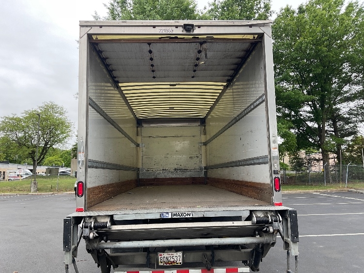 2019 Freightliner eM2 in Capitol Heights, MD — photo 8