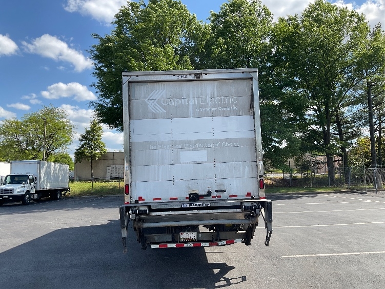 2019 Freightliner M2 106 in Capitol Heights, MD — photo 7