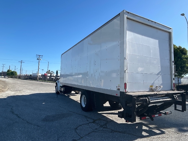 2019 Freightliner M2 106 in Torrance, CA — photo 6