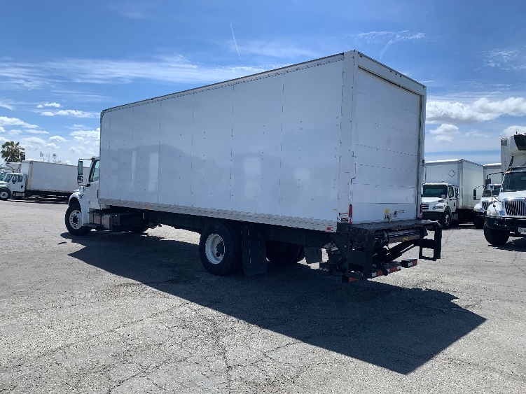 2019 Freightliner M2 106 in Torrance, CA — photo 6