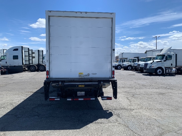 2019 Freightliner M2 106 in Torrance, CA — photo 7