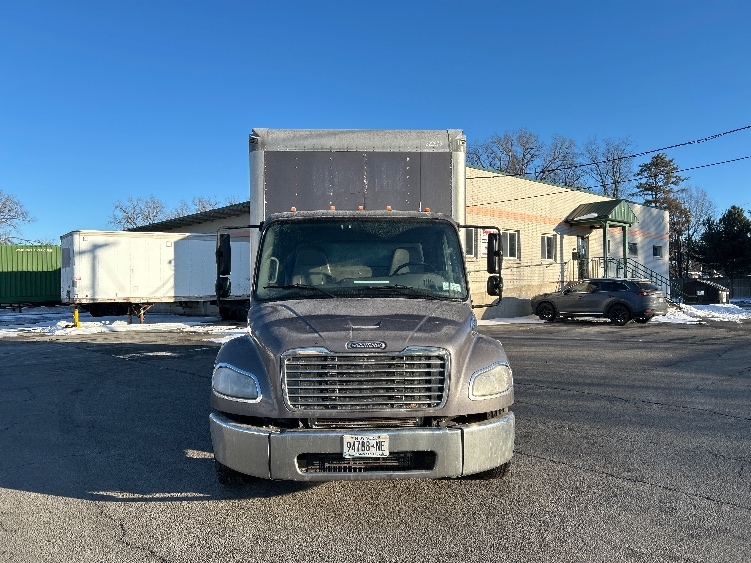 2019 Freightliner M2 106 in Albany, NY — photo 2