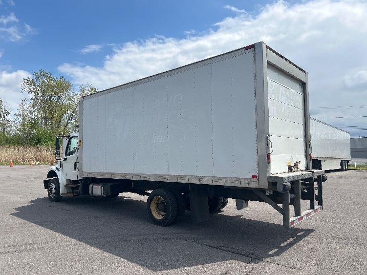 2019 Freightliner eM2 in Liverpool, NY — photo 6