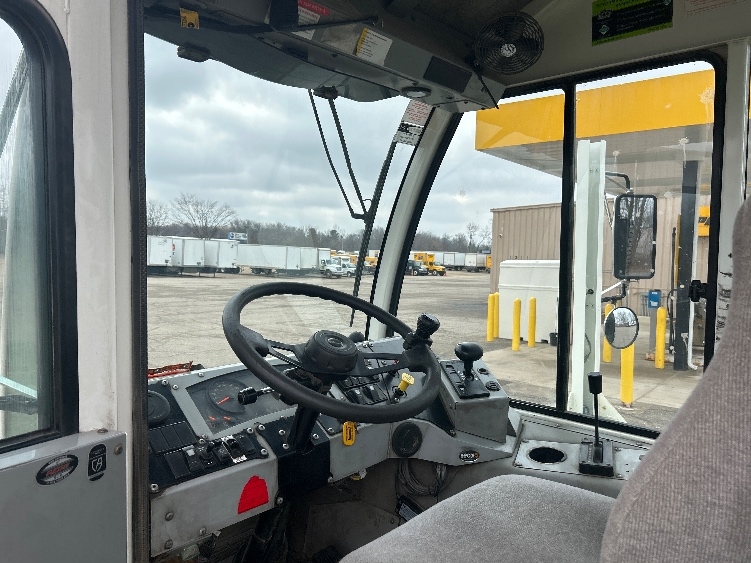 2023 Autocar in Kalamazoo, MI — photo 10