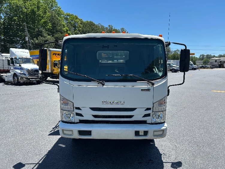 2019 Isuzu NQR in Norcross, GA — photo 2