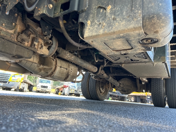 2019 Isuzu NQR in Norcross, GA — photo 5